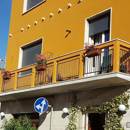 索罗酒店 酒店 2*